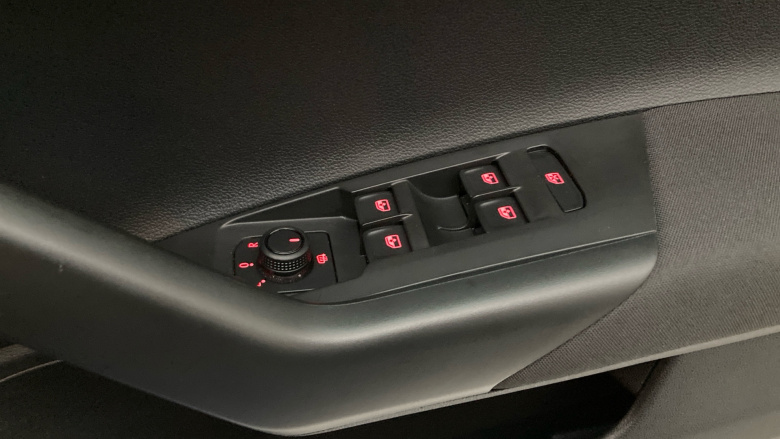 Volkswagen Polo 1.0 TSI 95 SE 5dr Petrol Hatchback